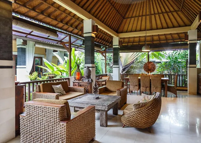 Lotus Guest house 4*