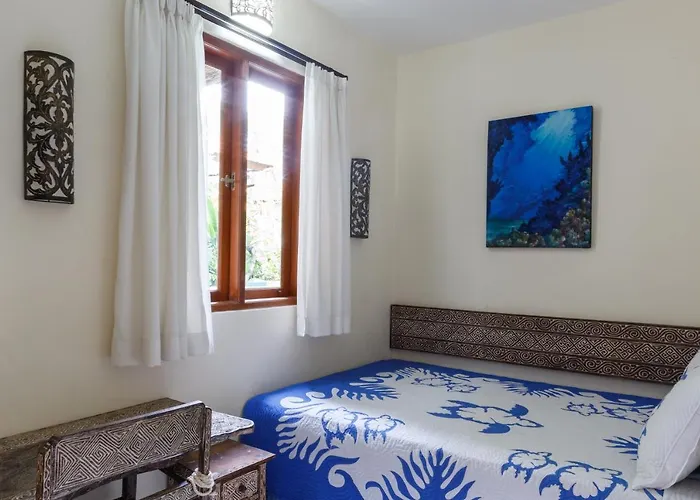 Lotus Guest house 4*